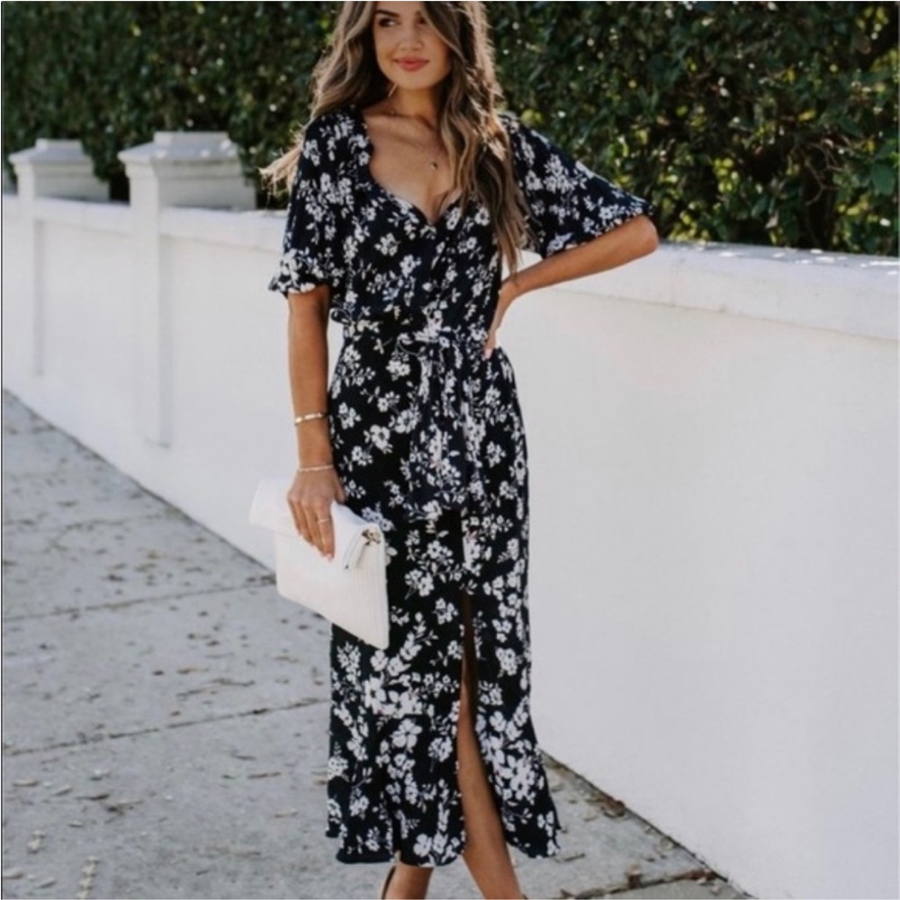 VICI Floral Black & White Puff Sleeve Midi Dress